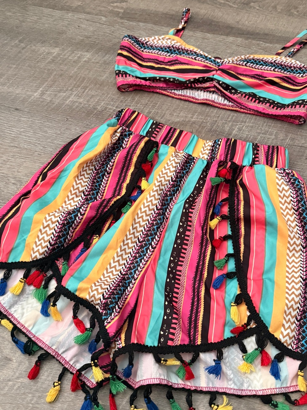 Women’s Striped Multicolor 3 Piece Vacation Set - Picture 8 of 9